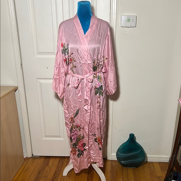KWEDHONJH Floral Pink Silk Robe